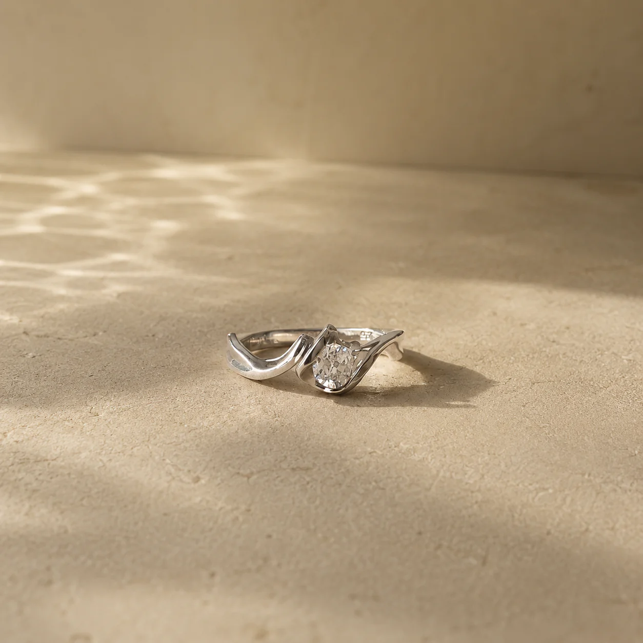 Celeste Wave Solitaire Ring - Image 3