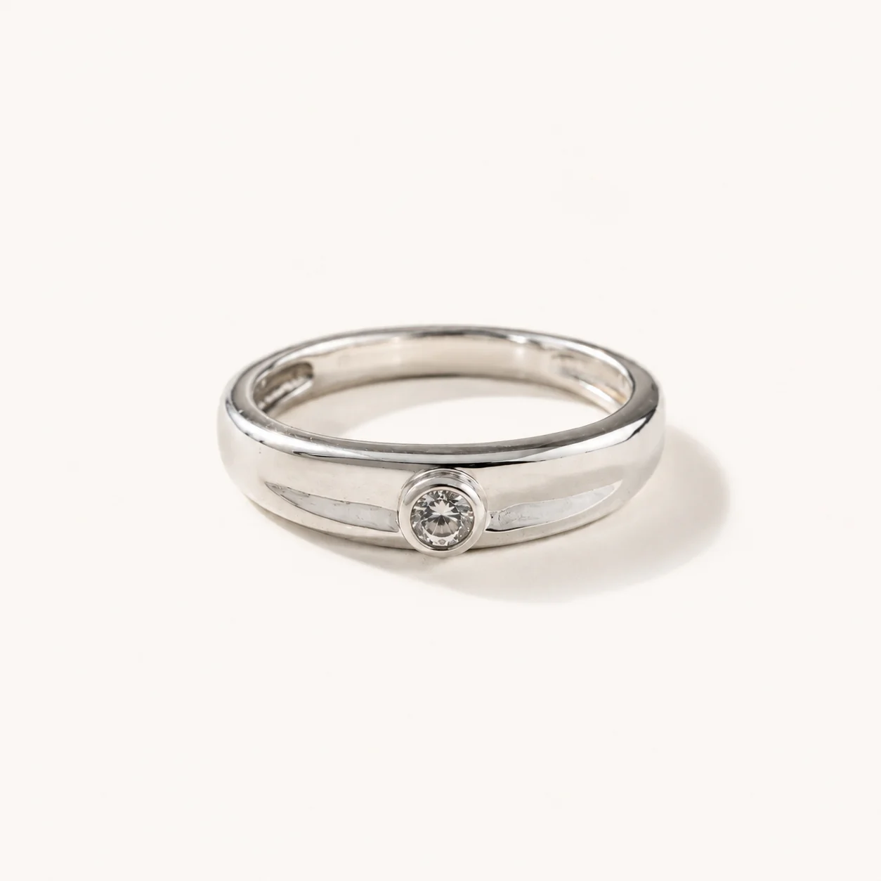 Elara Bezel Solitaire Ring - Image 3