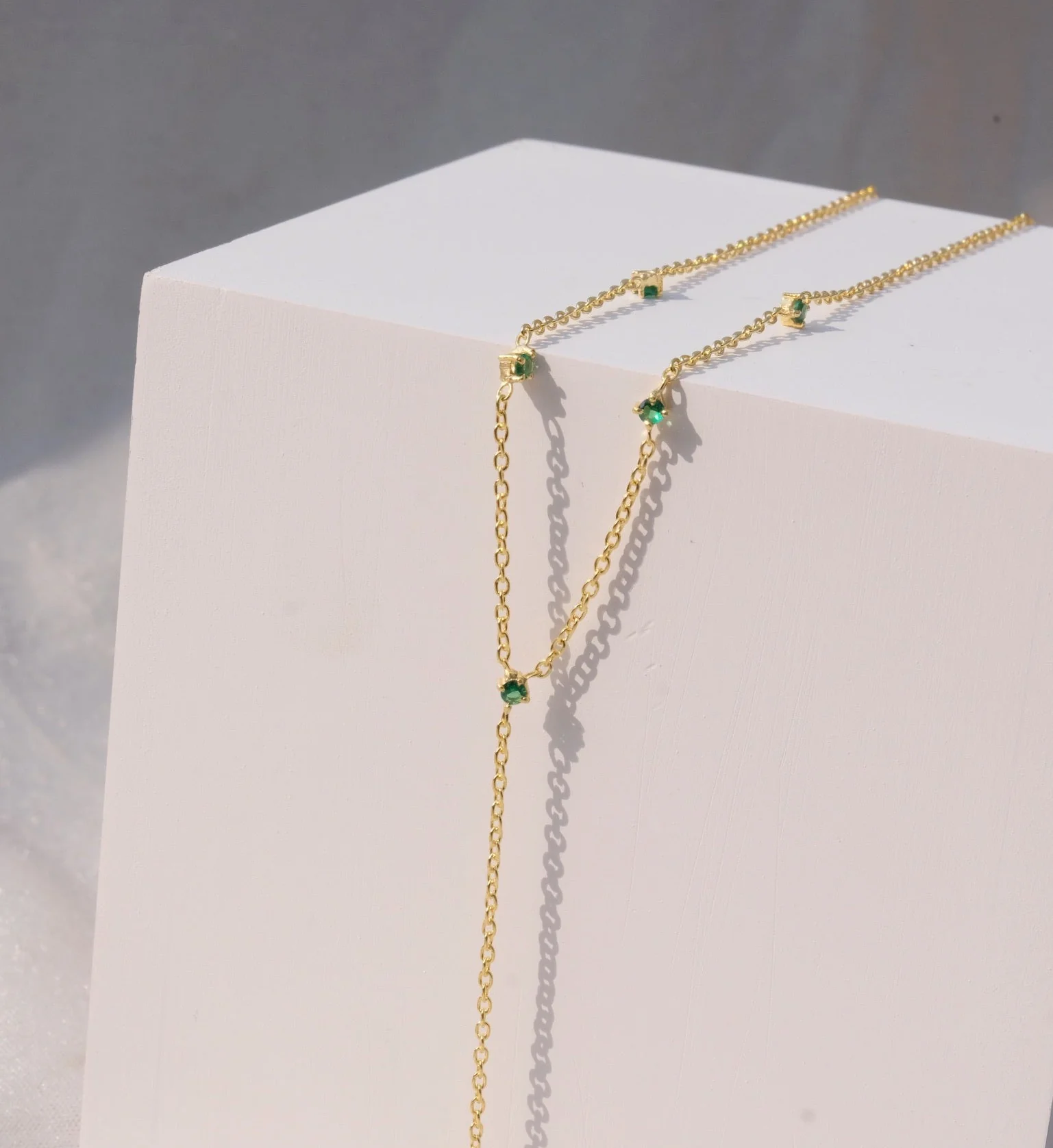 Emerald Lariat Necklace - Image 6