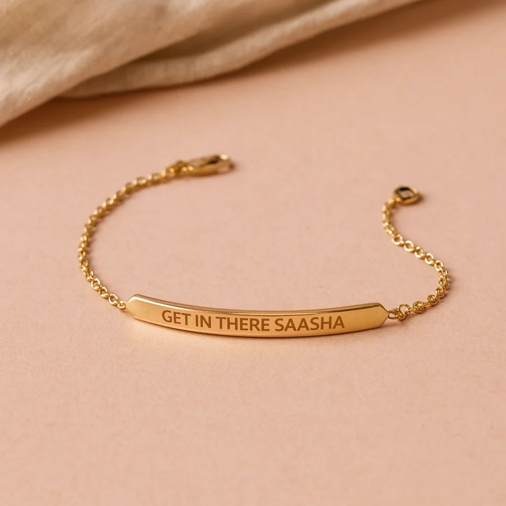 Engrave Bar Bracelet - Image 5