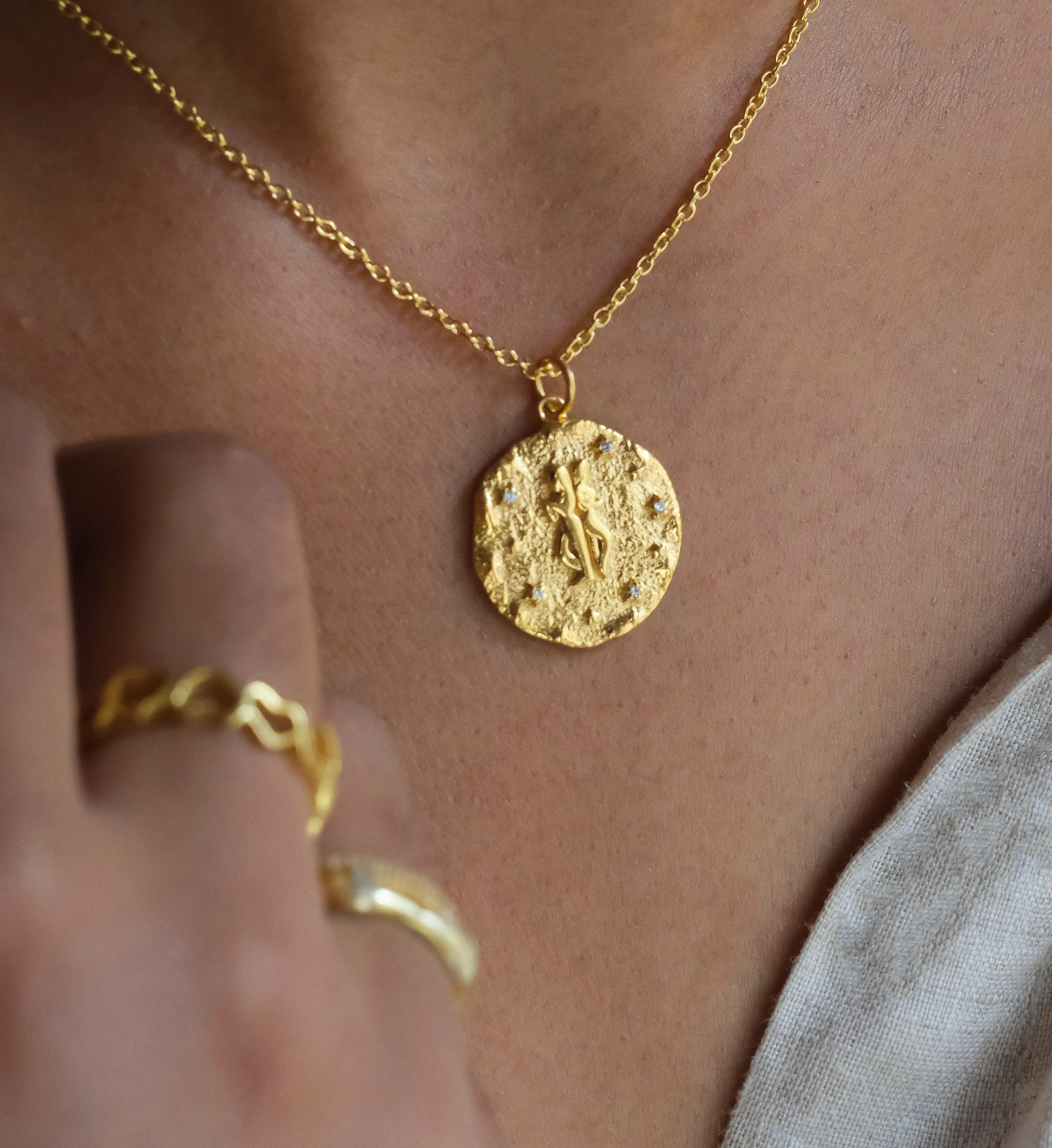 Gemini Zodiac Necklace - Image 2
