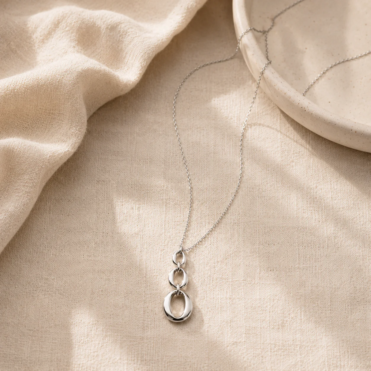Linear Flow Necklace - Image 4