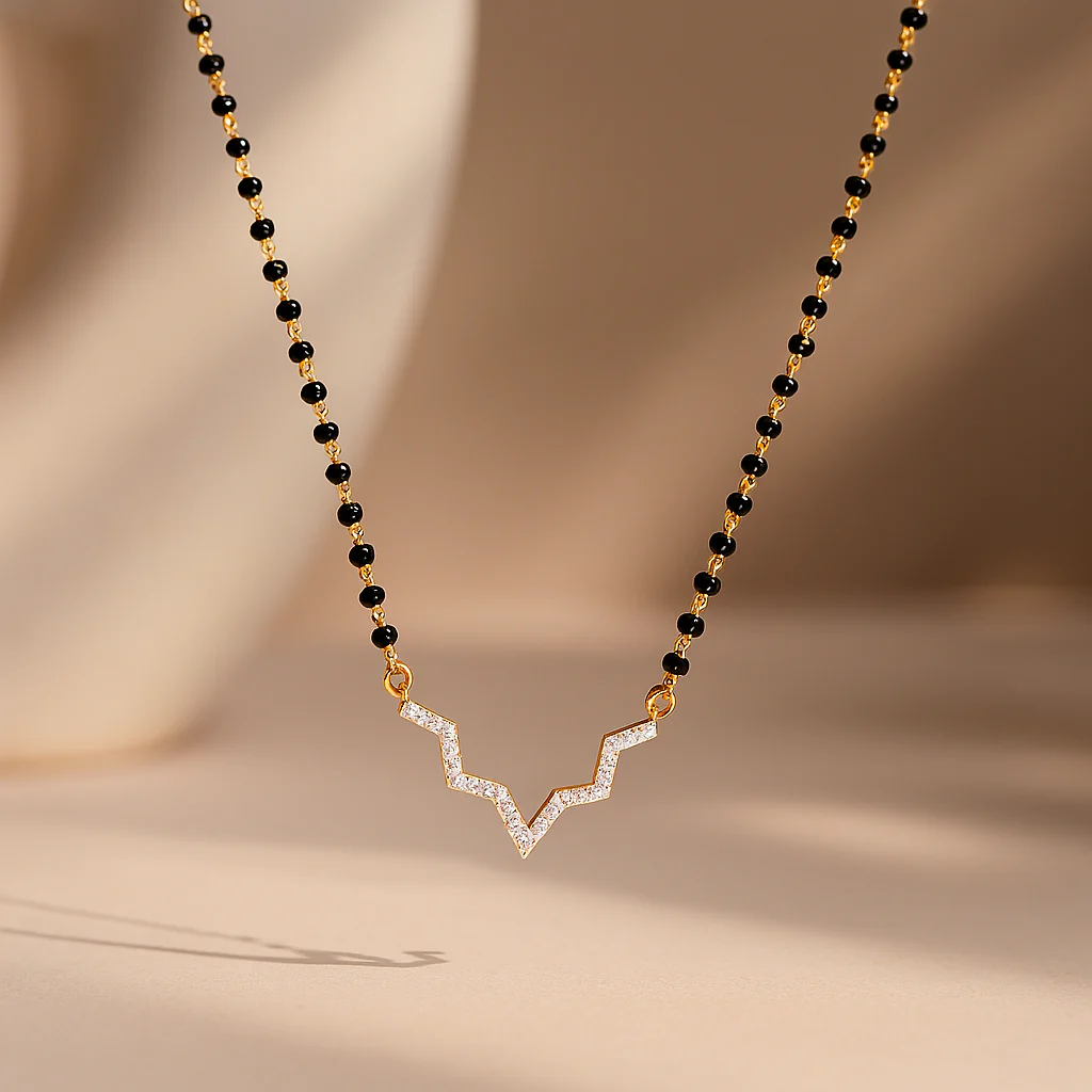 Minimal Diamond Mangalsutra