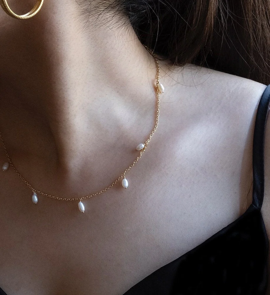 Pearl Tag Necklace - Image 5