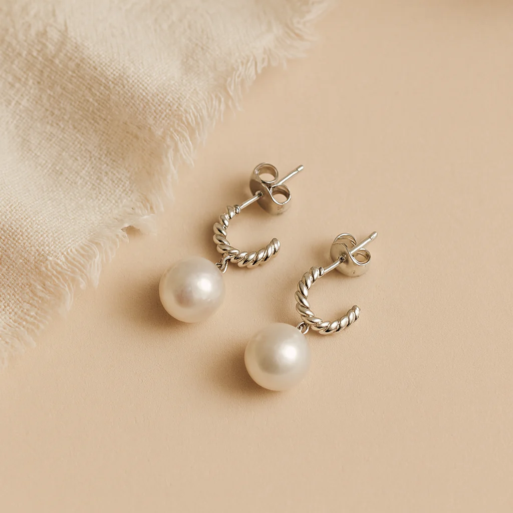 Perle Huggie Hoops - Image 5