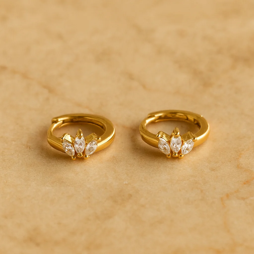 Petite Marquise Tri Huggie - Image 2