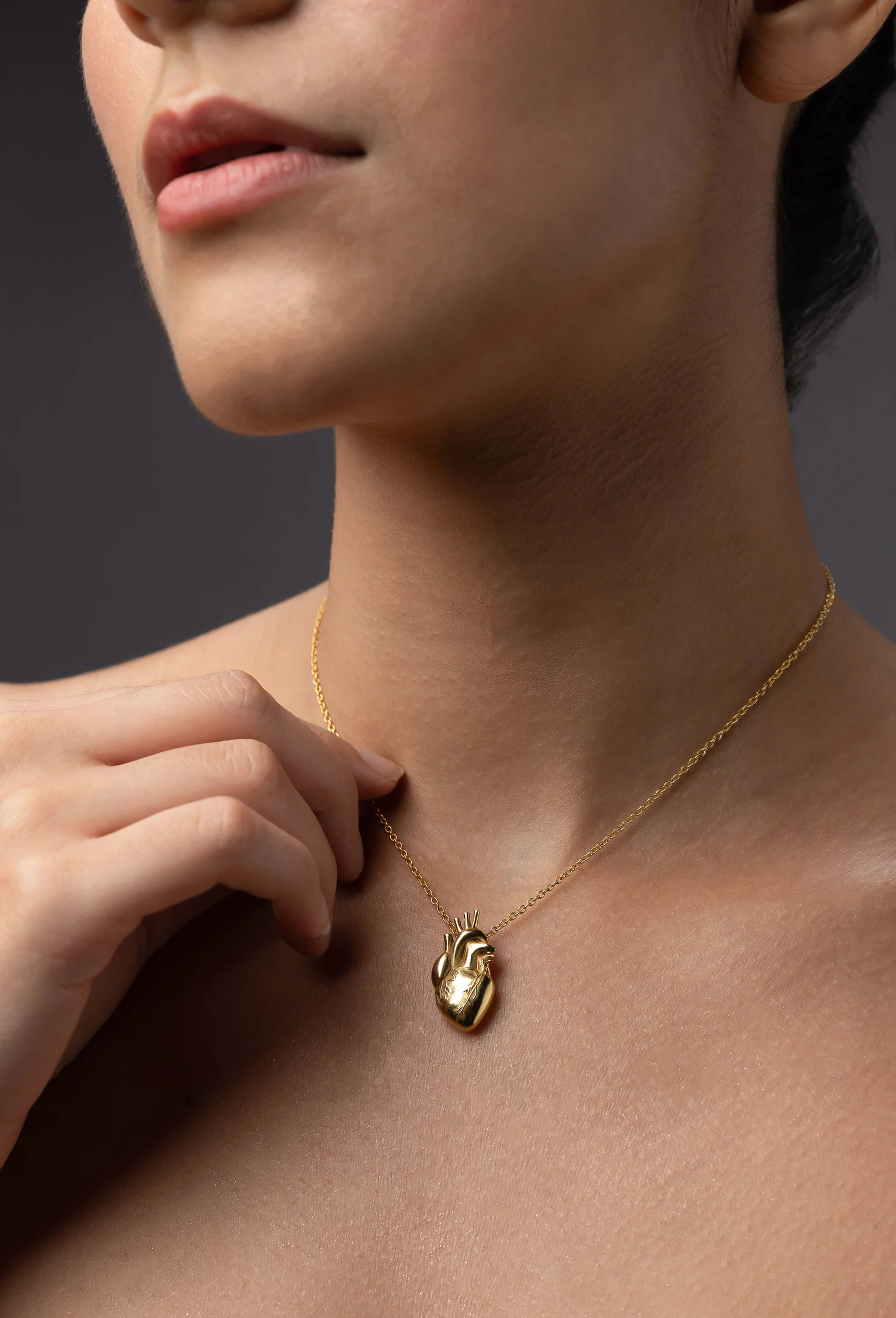 Sakshi's We Heart It Necklace - Image 2