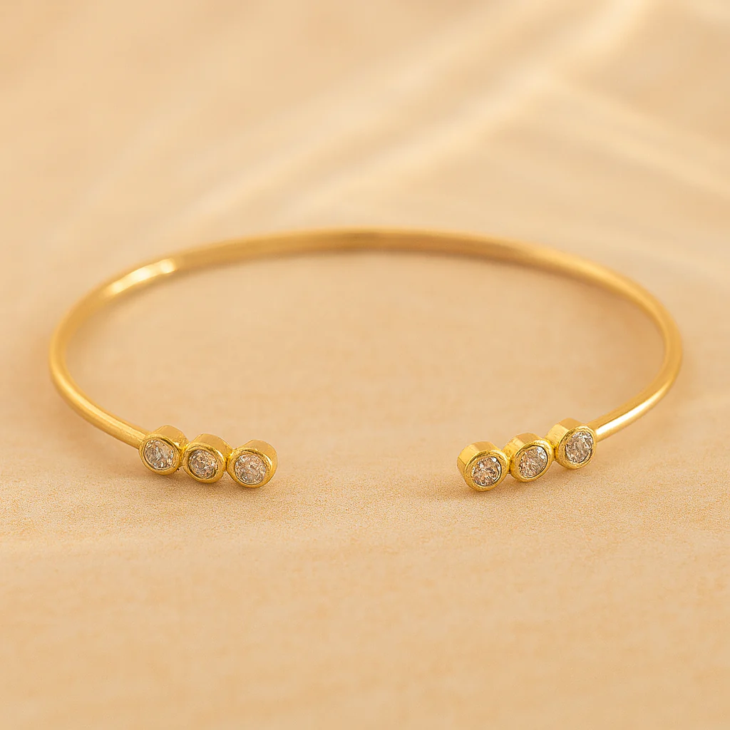 Tri Diamond Cuff - Image 3