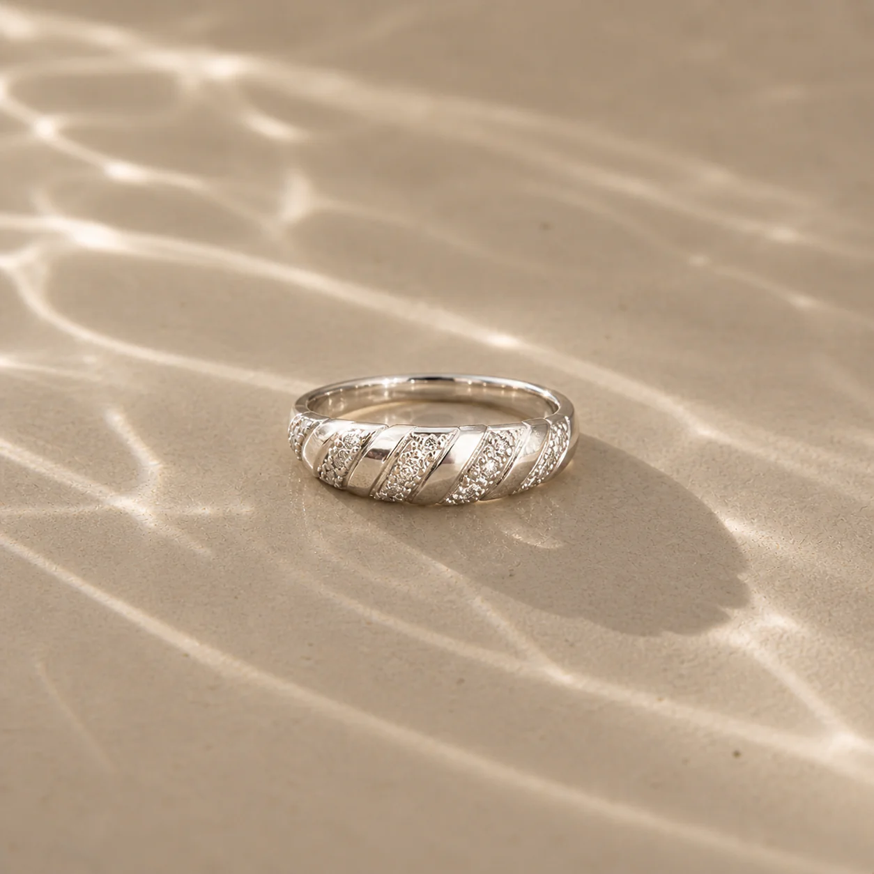 Twila Twist Band - Image 4